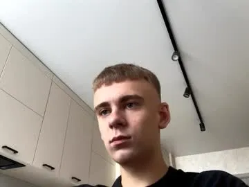 pretur_crubaa – webcam model profile photo Image 4