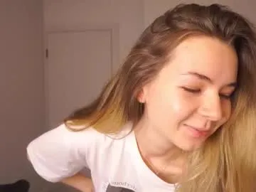 MissFentasy1 – webcam model profile photo Image 2