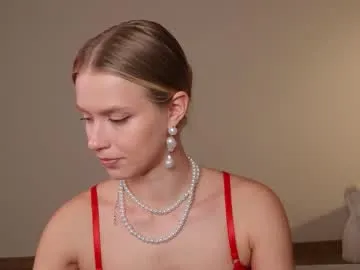 Hanna_Blondee – webcam model profile photo Image 9