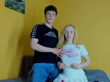 LanaBlondeBush – webcam model profile photo Image 2