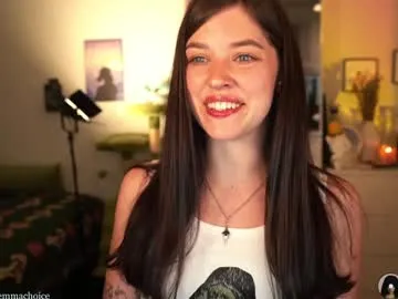 LoraDevine – webcam model profile photo Image 8