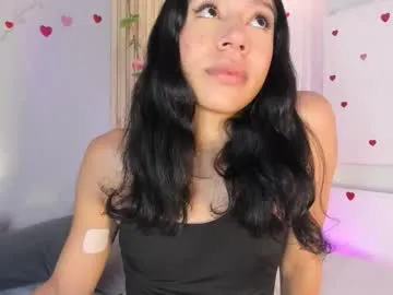 UKRaunchyRobyn – webcam model profile photo Image 5