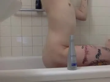 BlondeScarlettx – webcam model profile photo Image 2