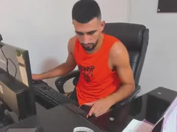 johnnnyhorny – webcam model profile photo Image 3