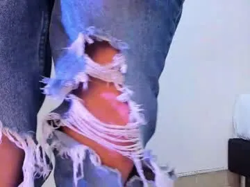 relishsavor – webcam model profile photo Image 2