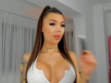 BlondeHott – webcam model profile photo Image 8