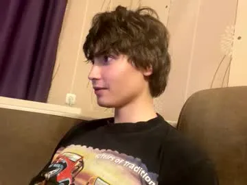 KrissyQueen – webcam model profile photo Image 18