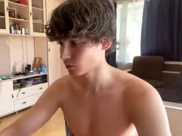 KrissyQueen – webcam model profile photo Image 7