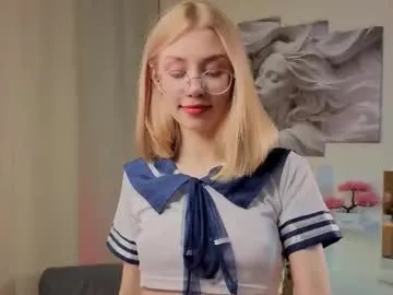 SofiaSins – webcam model profile photo Image 5