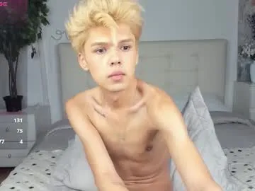 British_EmJess – webcam model profile photo Image 5