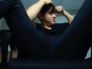 BlondeScarlettx – webcam model profile photo Image 17