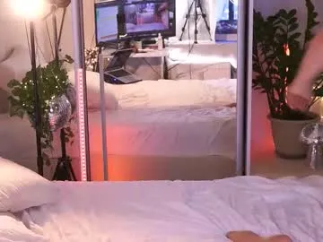 BlondeScarlettx – webcam model profile photo Image 3