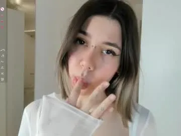 SelennaMoon – webcam model profile photo Image 16