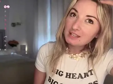 VioletchelseaBabesatation – webcam model profile photo Image 6