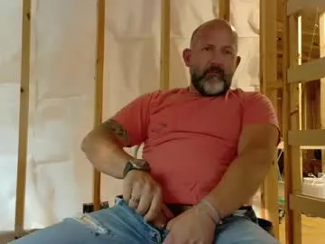 British_EmJess – webcam model profile photo Image 18