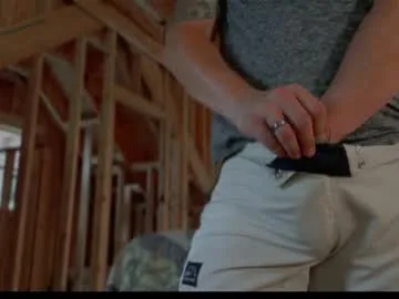 British_EmJess – webcam model profile photo Image 8