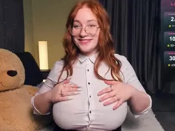 aurora-wow – webcam model profile photo Image 2