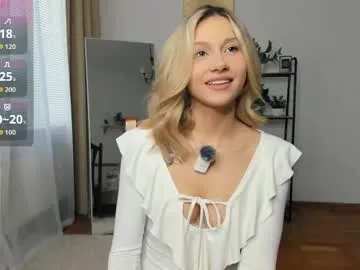 BlondeScarlettx – webcam model profile photo Image 13