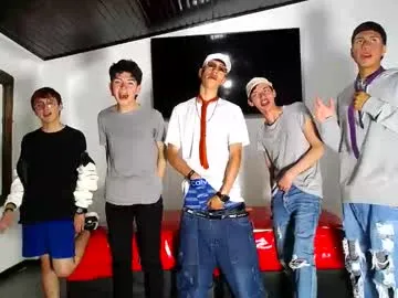 LizzieGreyX – webcam model profile photo Image 12