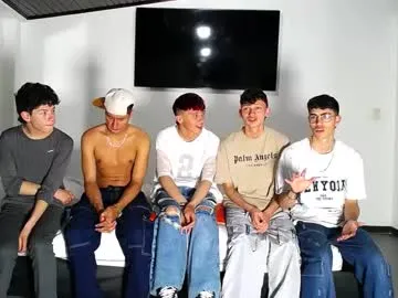 LizzieGreyX – webcam model profile photo Image 16