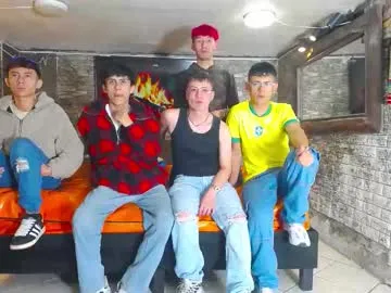 British_EmJess – webcam model profile photo Image 8