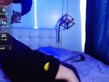 skyamber8v2 – webcam model profile photo Image 15