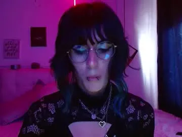 skyamber8v2 – webcam model profile photo Image 2