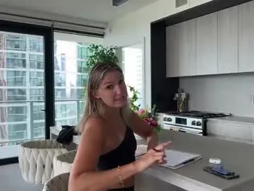 BlondeScarlettx – webcam model profile photo Image 4