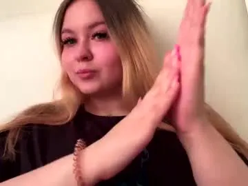 ChelseaBlondeUK – webcam model profile photo Image 12