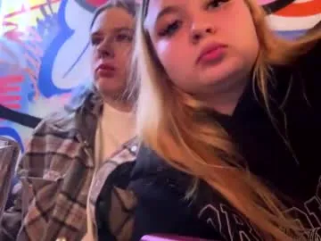 ChelseaBlondeUK – webcam model profile photo Image 2