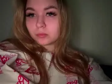 ChelseaBlondeUK – webcam model profile photo Image 4