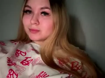 ChelseaBlondeUK – webcam model profile photo Image 8