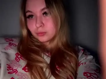 ChelseaBlondeUK – webcam model profile photo Image 9