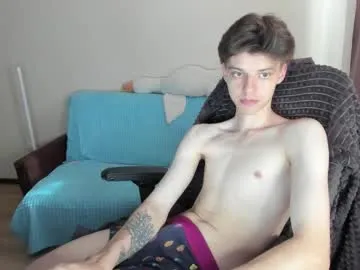 SashaVaughn – webcam model profile photo Image 3