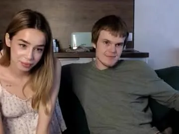 BlondeHott – webcam model profile photo Image 4