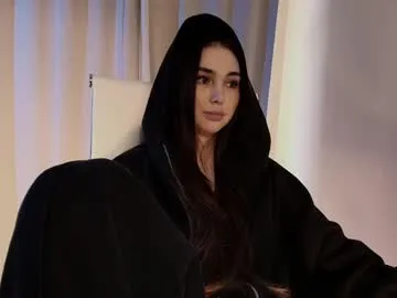 thenigthpassion – webcam model profile photo Image 17