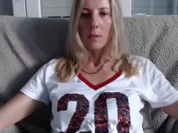 sayaka_xo – webcam model profile photo Image 6