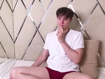 CoachKarl – webcam model profile photo Image 6