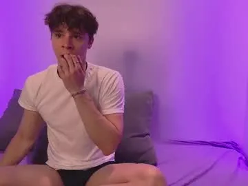 CoachKarl – webcam model profile photo Image 7