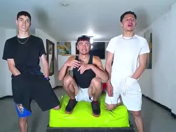 boysgang_sex – webcam model profile photo Image 15