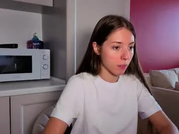 SelennaMoon – webcam model profile photo Image 7