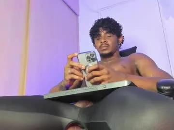 BlondeHott – webcam model profile photo Image 10