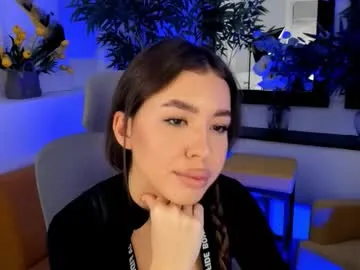 SusyBlair – webcam model profile photo Image 8