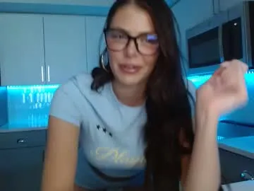 thenigthpassion – webcam model profile photo Image 10