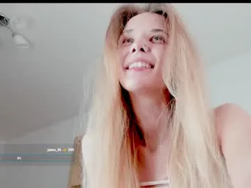 blondeangel_4u2 – webcam model profile photo Image 2