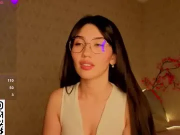 BlondeHott – webcam model profile photo Image 14