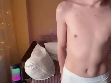 Ellidi – webcam model profile photo Image 6