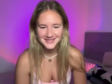 Hanna_Blondee – webcam model profile photo Image 2