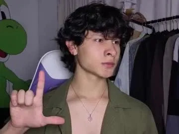 British_EmJess – webcam model profile photo Image 11