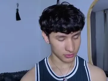 British_EmJess – webcam model profile photo Image 17